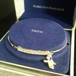 New Swarovski crystal with angel( faith) braclet silver